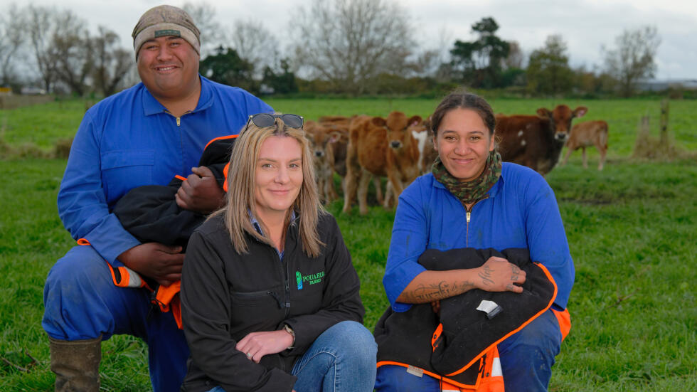 pouarua poster frame